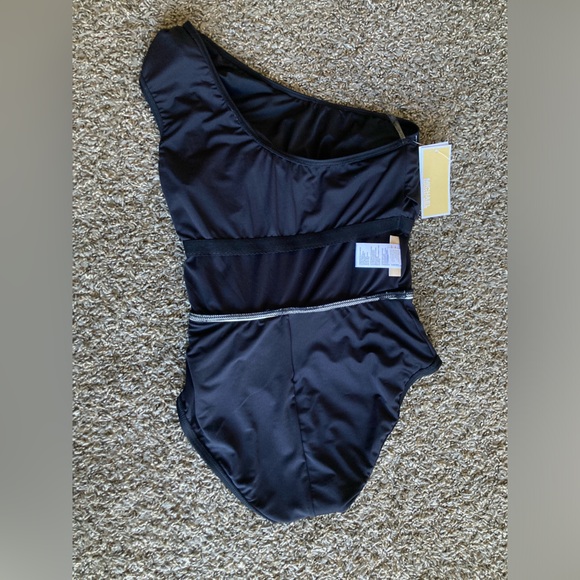 Michael Kors One-Shoulder Black Ruched Swimsuit Size 6 - Picture 12 of 14